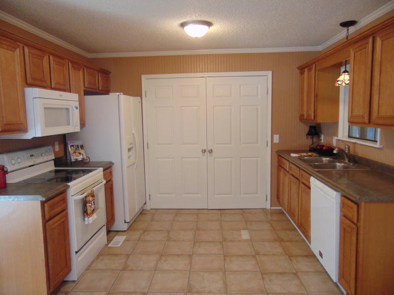 9982 Smith Morgan Road, Unit 16 Soddy-Daisy, TN 37379 - Photo 3 of 19 s-2