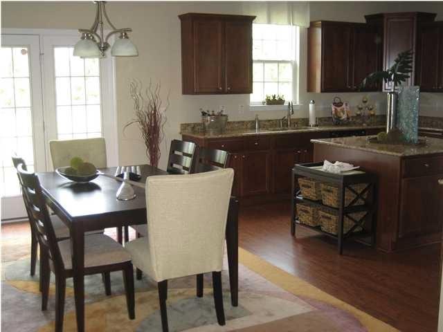 1050 Harbortowne Road Charleston, SC 29412 - Photo 8 of 24 Murray Kitchen (3)