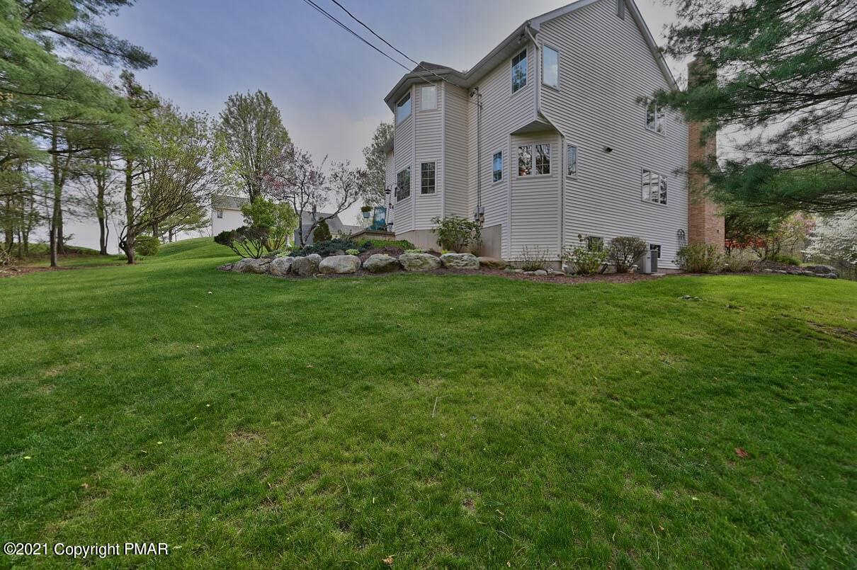 154 Skyview Circle Sciota, PA 18354 - Photo 103 of 114 Rear