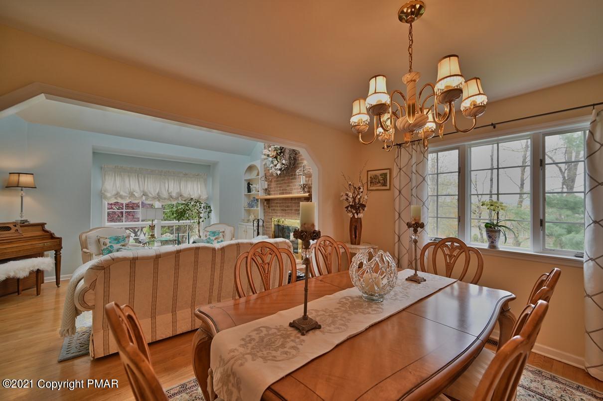 154 Skyview Circle Sciota, PA 18354 - Photo 37 of 114 Dining Room