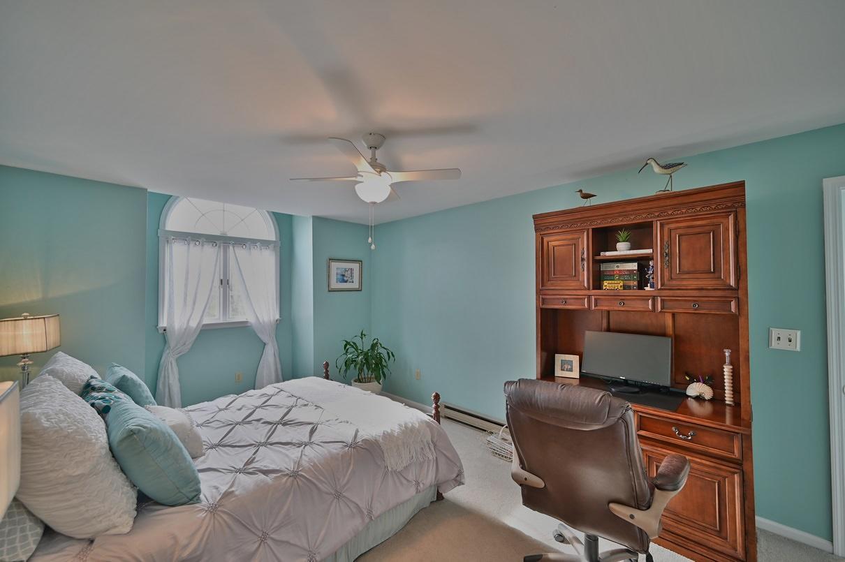 154 Skyview Circle Sciota, PA 18354 - Photo 82 of 114 Bedroom