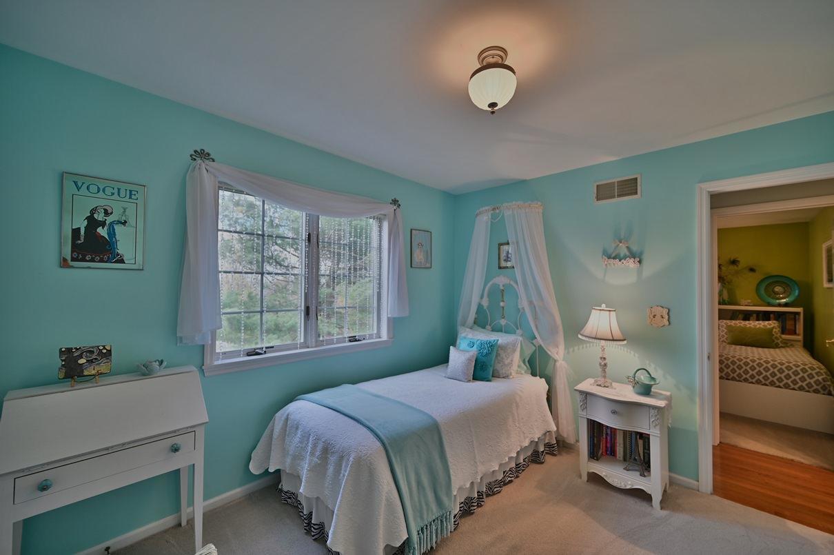 154 Skyview Circle Sciota, PA 18354 - Photo 86 of 114 Bedroom