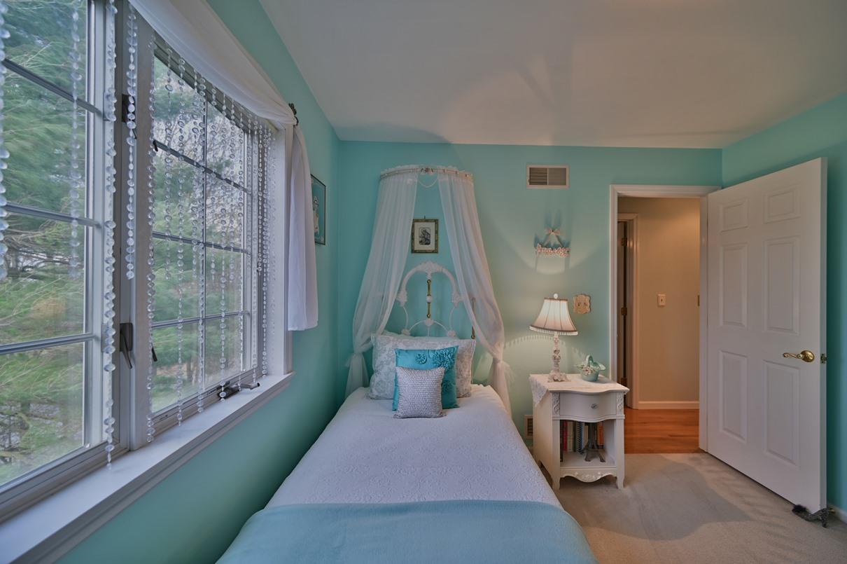 154 Skyview Circle Sciota, PA 18354 - Photo 88 of 114 Bedroom