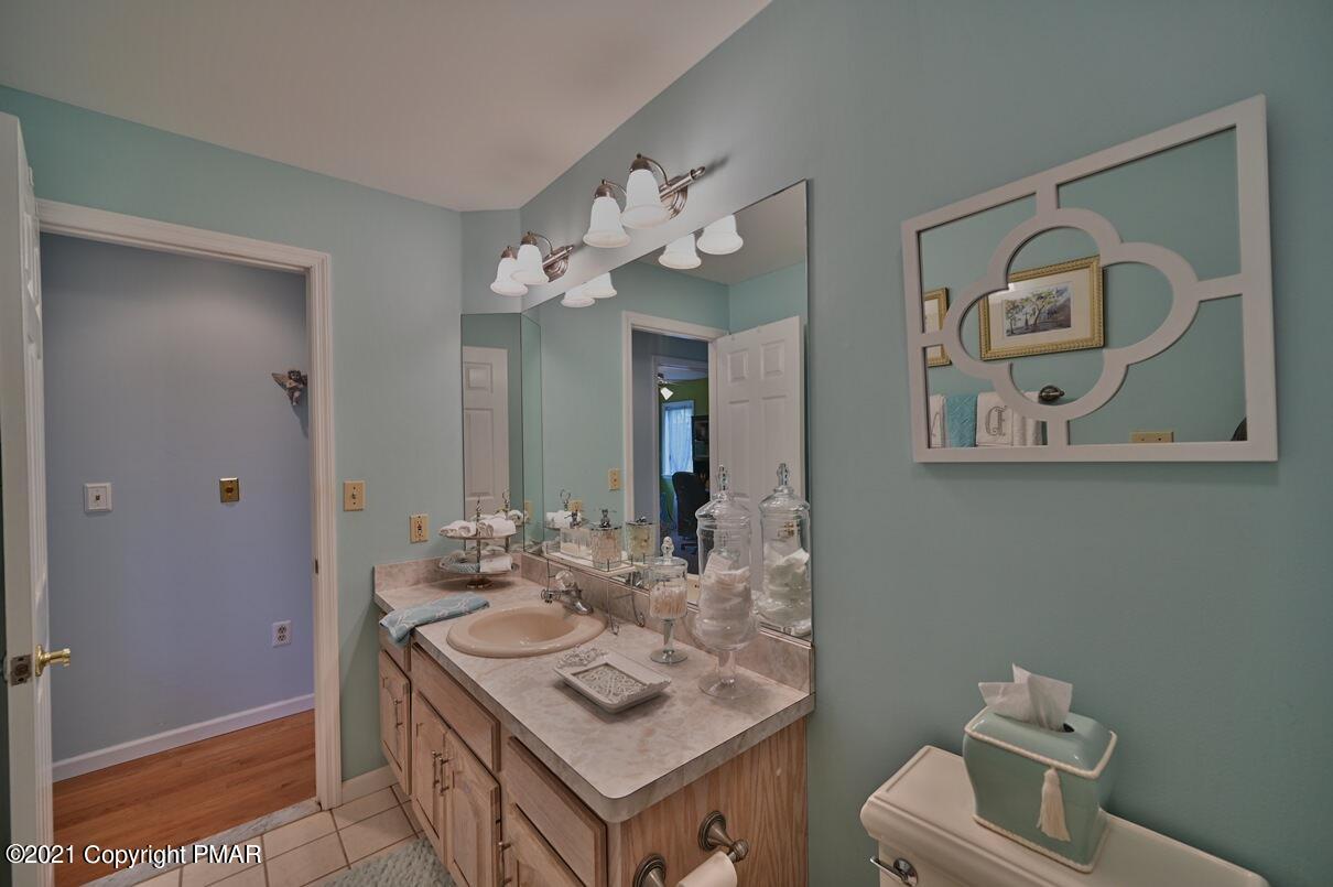 154 Skyview Circle Sciota, PA 18354 - Photo 95 of 114 Main Bath