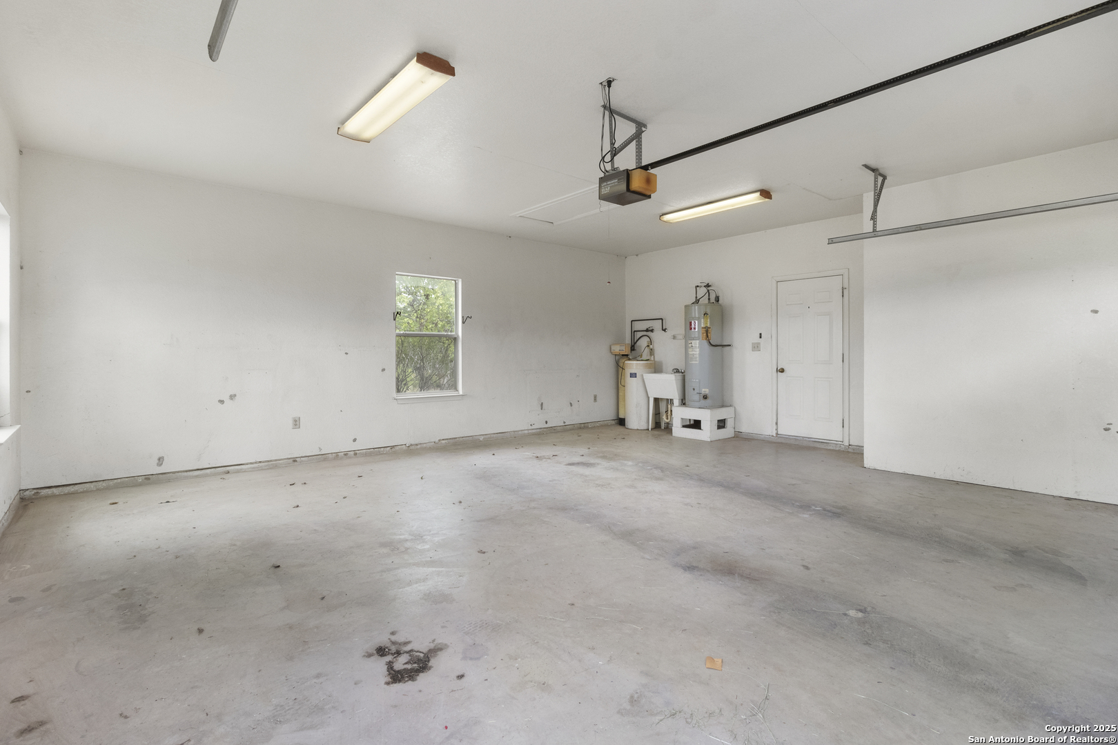 369 Deer Valley Bandera, TX 78003 - Photo 16 of 34 a view of a partially built entryway