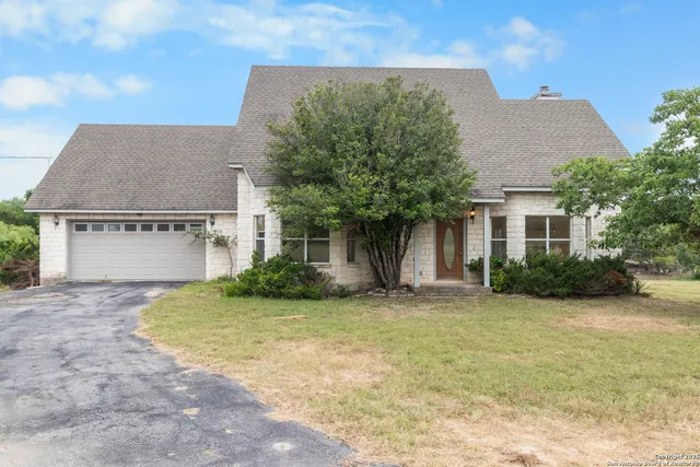 a view of a house with a outdoor space