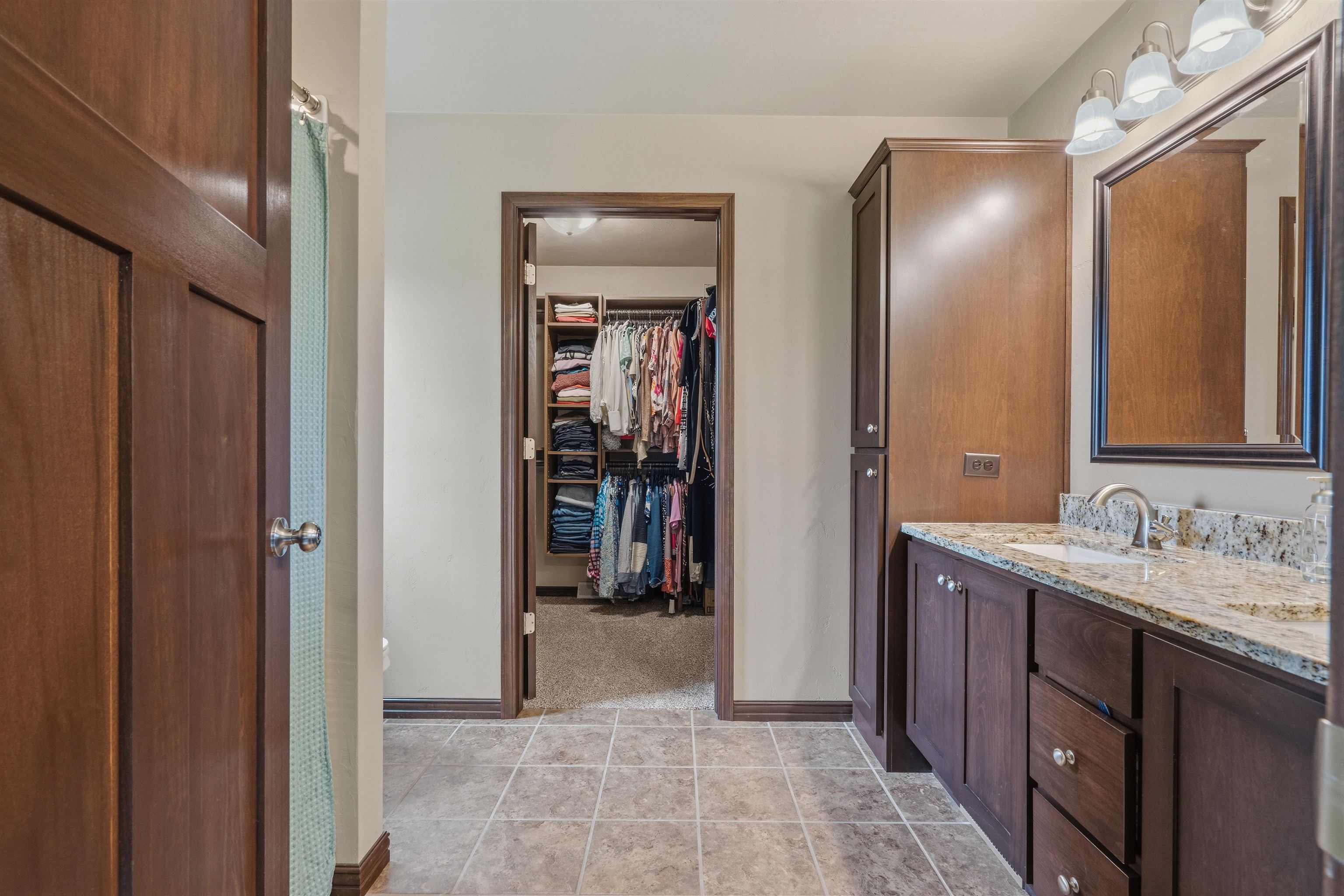 2078 West Sugar Court Appleton, WI 54913 - Photo 19 of 57