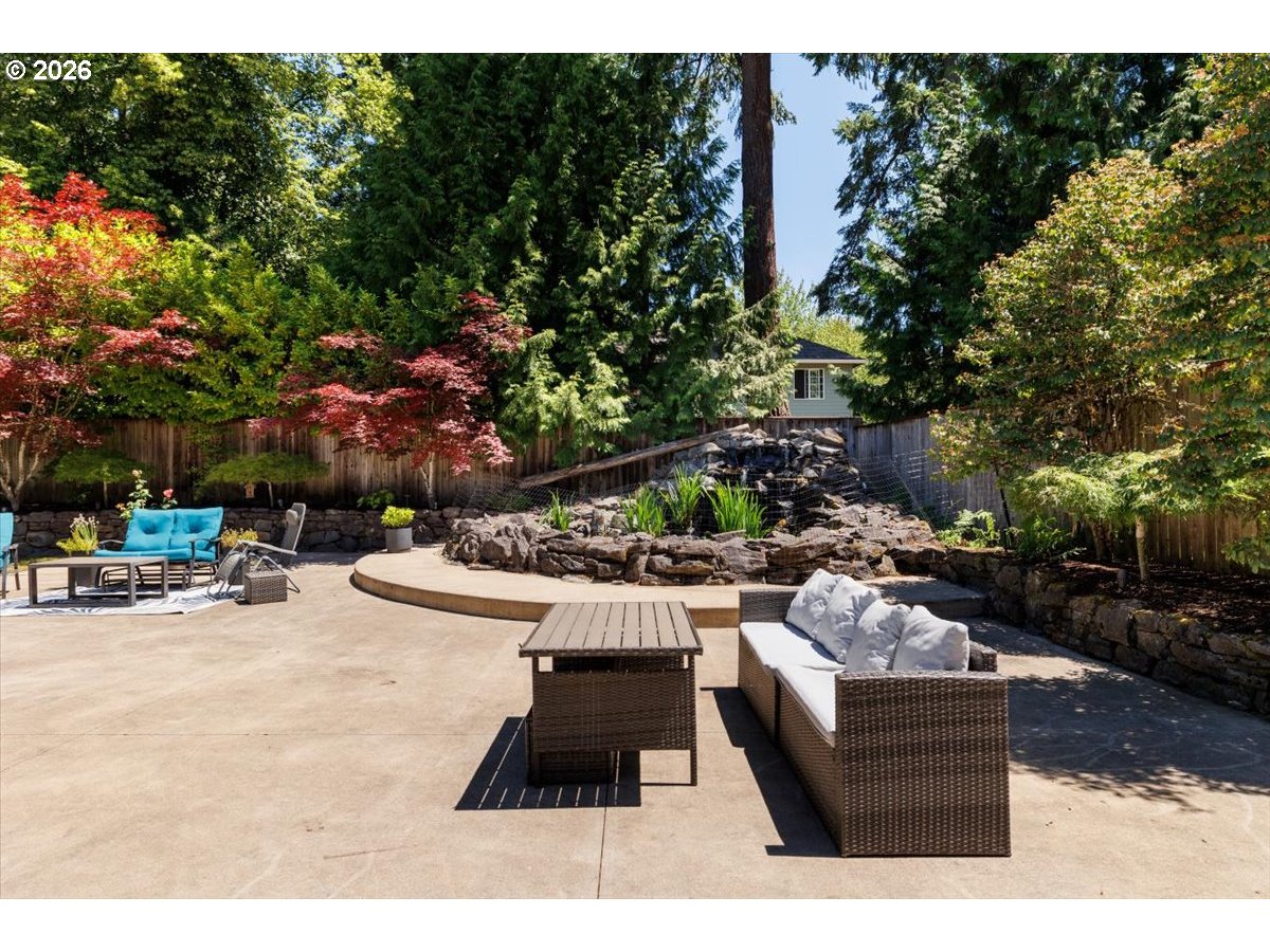 4150 Southwest 94th Avenue Portland, OR 97225 - Photo 31 of 47