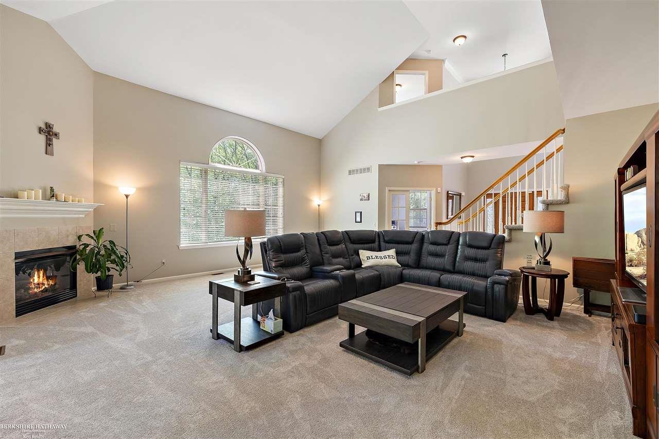 3713 Winding Brk Circle Rochester, MI 48309 - Photo 16 of 64 50079967-19.JPG
