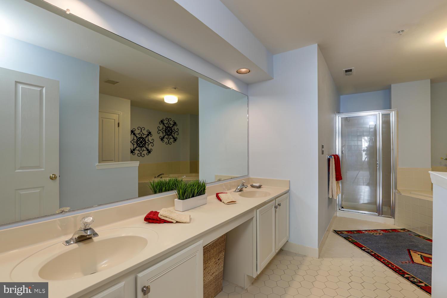 328 Brickhouse Road Princeton, NJ 08540 - Photo 13 of 23 Master Bath