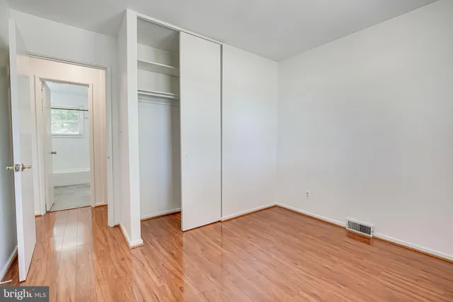 $3,300 | 5924 Cauba Court, Alexandria, VA 22310