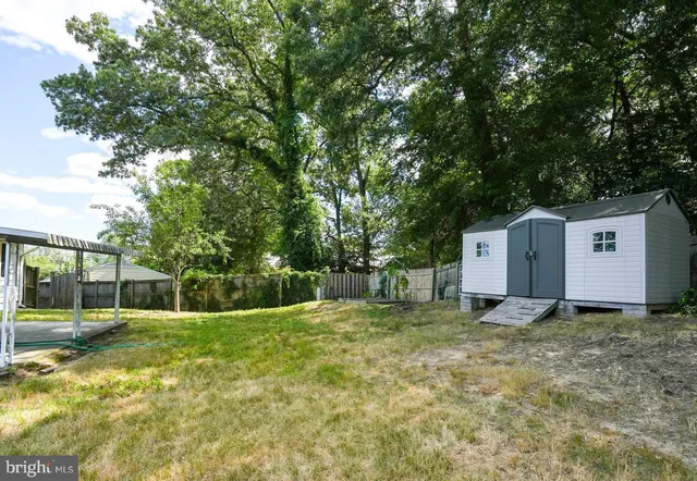 $3,300 | 5924 Cauba Court, Alexandria, VA 22310