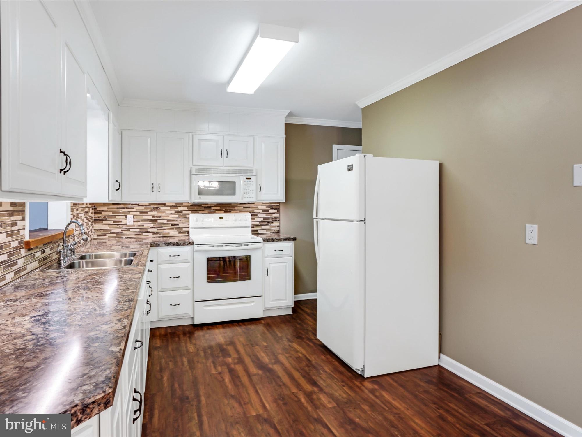7 Clark Road Annville, PA 17003 - Photo 9 of 27 Kitchen
