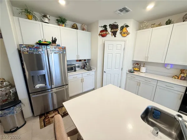 $3,548 | 10854 Gentle Crst Avenue, Las Vegas, NV 89166