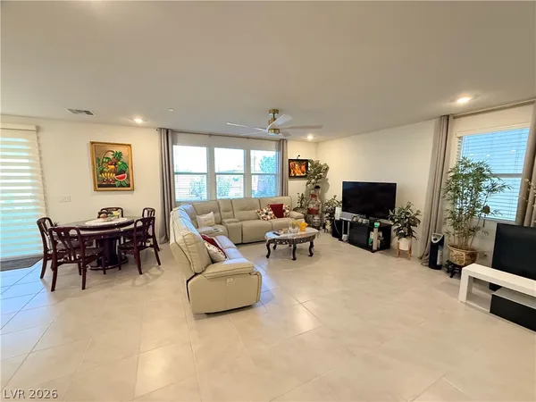 $3,548 | 10854 Gentle Crst Avenue, Las Vegas, NV 89166