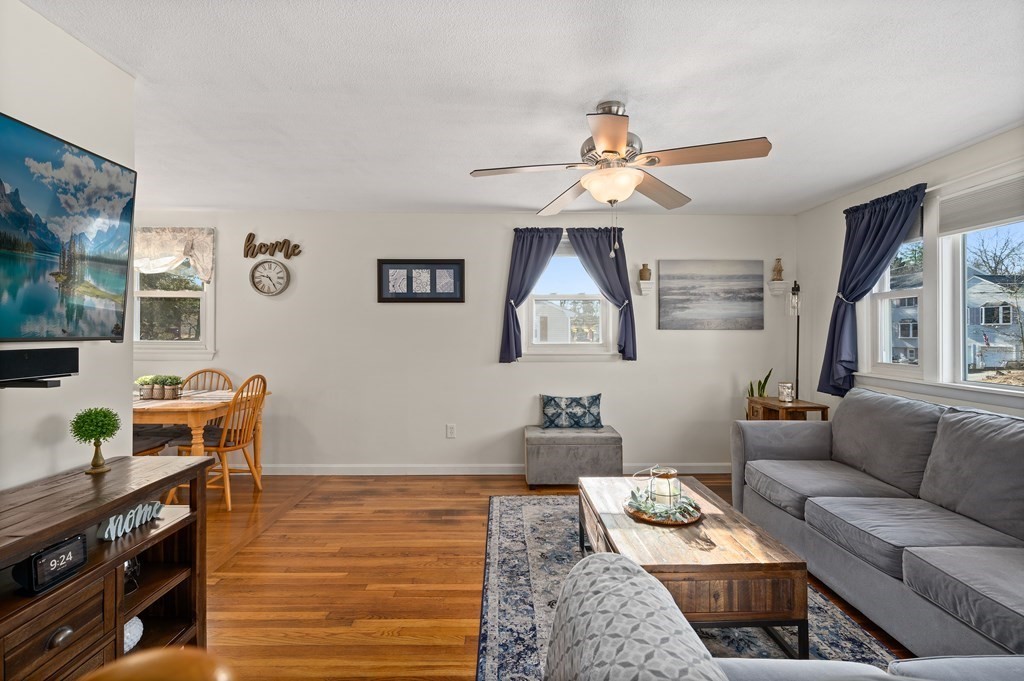 15 Harjean Road Billerica, MA 01821 - Photo 14 of 35