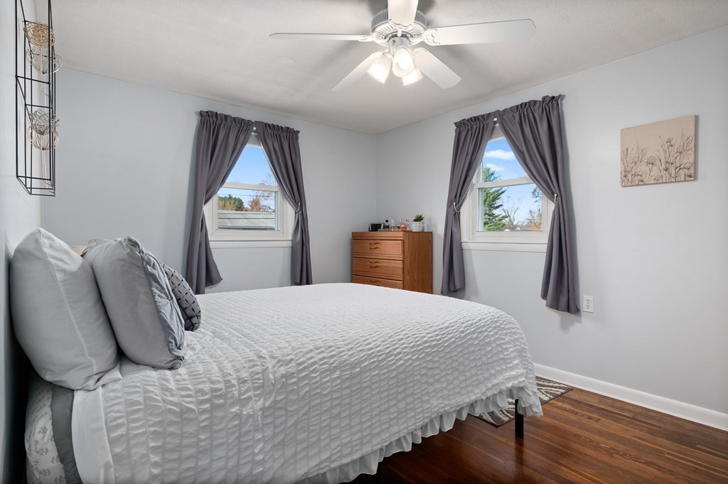 15 Harjean Road Billerica, MA 01821 - Photo 16 of 35