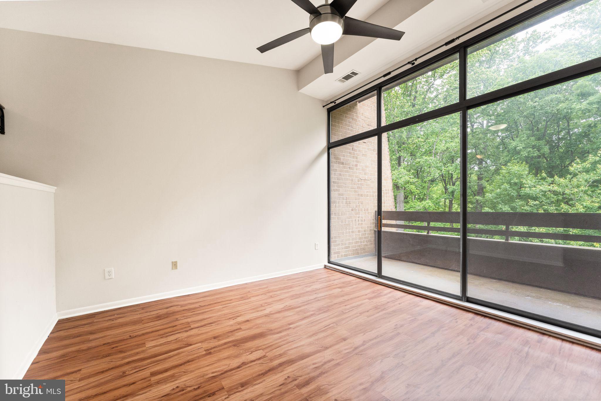 11560 Rolling Green Court, Unit 301 Reston, VA 20191 - Photo 11 of 34