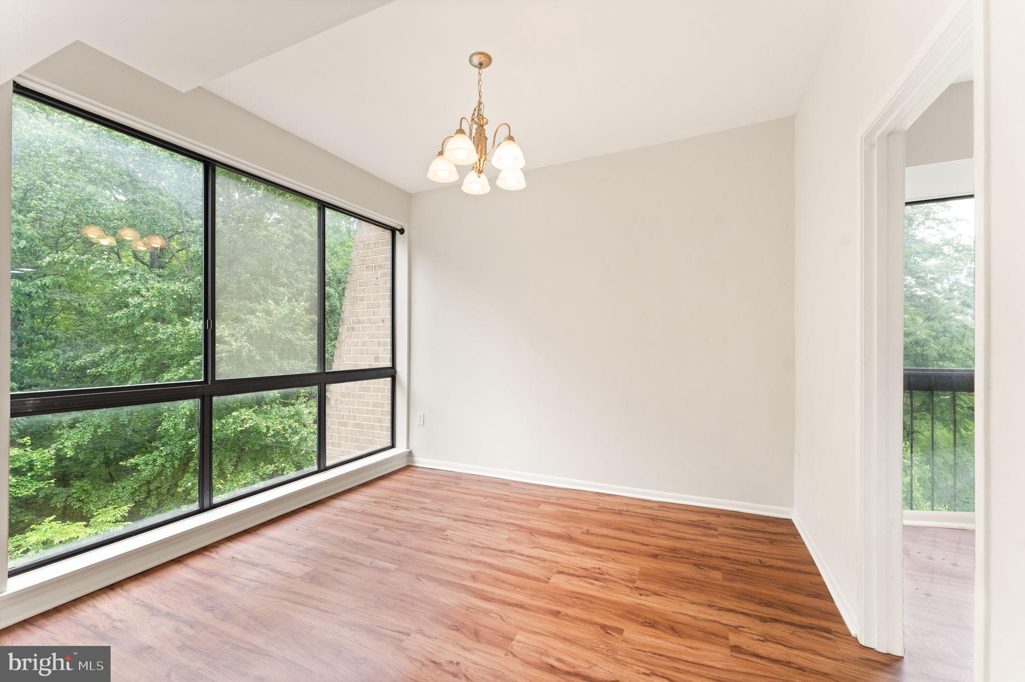 11560 Rolling Green Court, Unit 301 Reston, VA 20191 - Photo 17 of 34