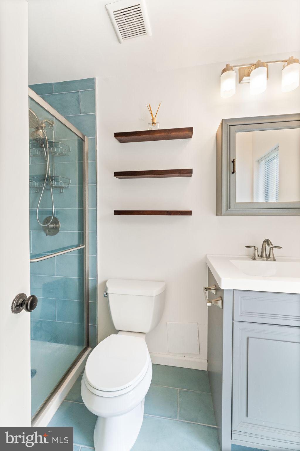 11560 Rolling Green Court, Unit 301 Reston, VA 20191 - Photo 24 of 34