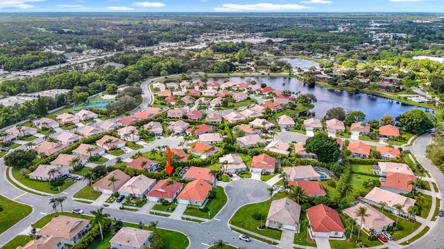 $365,000 | 6212 Southeast Windsong Lane, Stuart, FL 34997