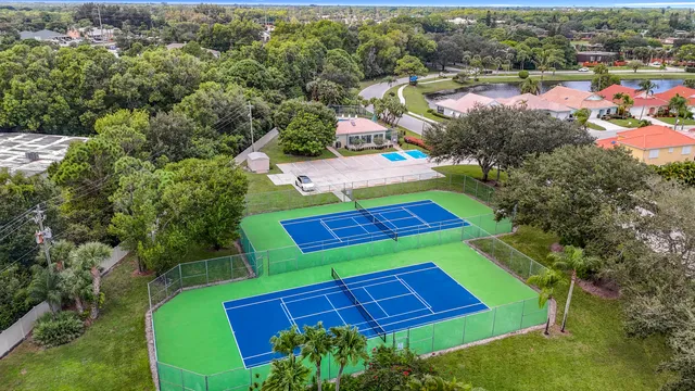 $365,000 | 6212 Southeast Windsong Lane, Stuart, FL 34997