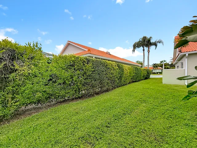 $365,000 | 6212 Southeast Windsong Lane, Stuart, FL 34997