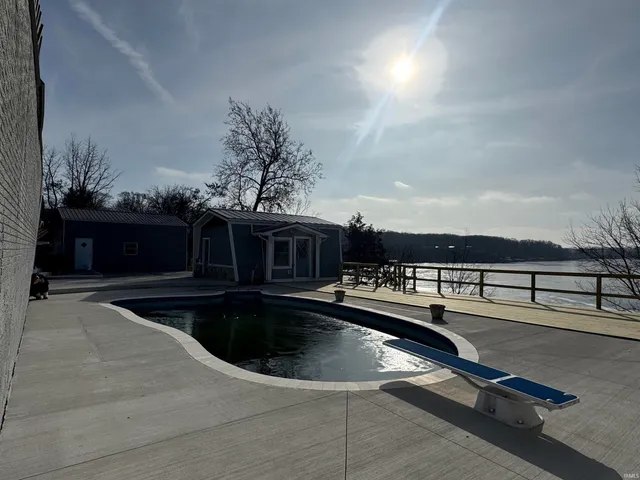 $1,250,000 | 9742 North 1175 West, Monticello, IN 47960