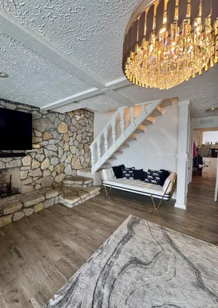 $1,250,000 | 9742 North 1175 West, Monticello, IN 47960