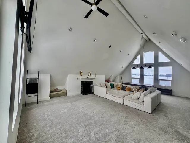 $1,250,000 | 9742 North 1175 West, Monticello, IN 47960