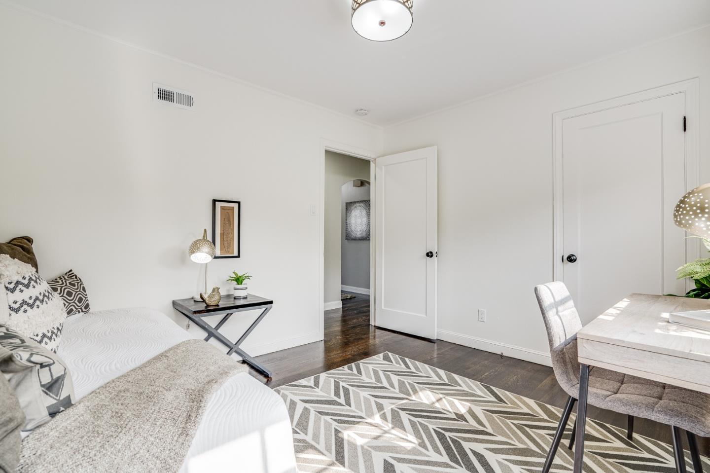 100 Chestnut Street San Carlos, CA 94070 - Photo 23 of 45 a living room with furniture