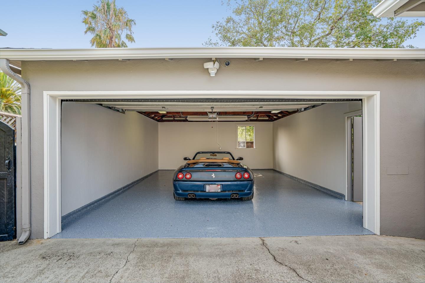 100 Chestnut Street San Carlos, CA 94070 - Photo 39 of 45 a car parked in garage