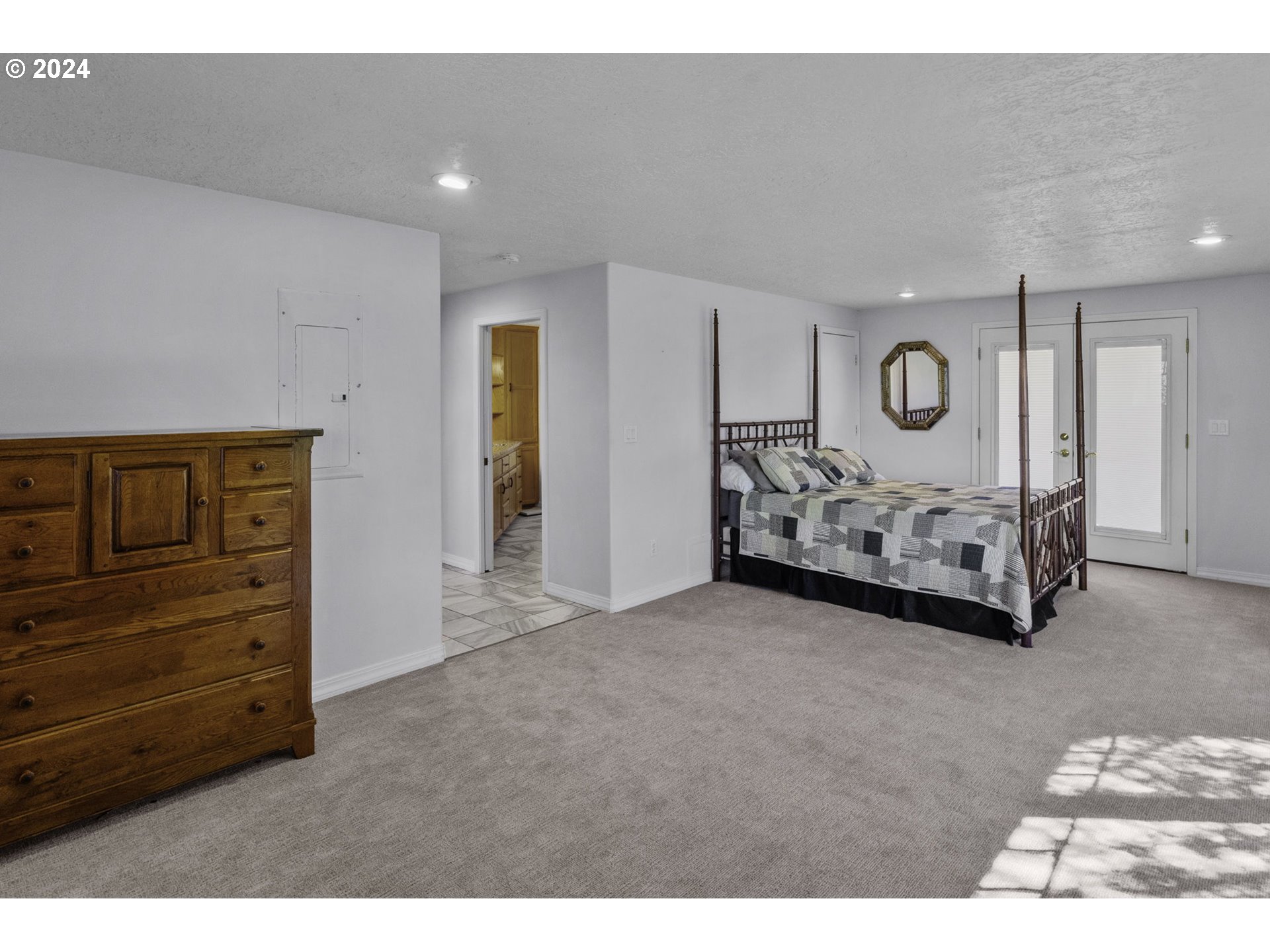 5370 Northeast Duniway Road Dayton, OR 97114 - Photo 19 of 48 Gallery Image 19