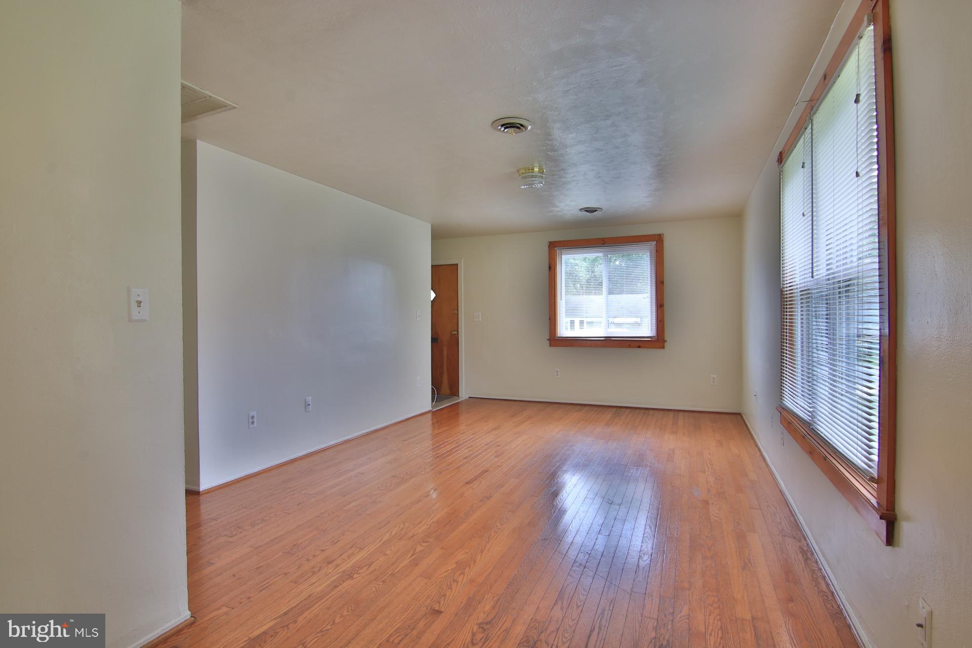 702 Cotter Road Glen Burnie, MD 21060 - Photo 9 of 24