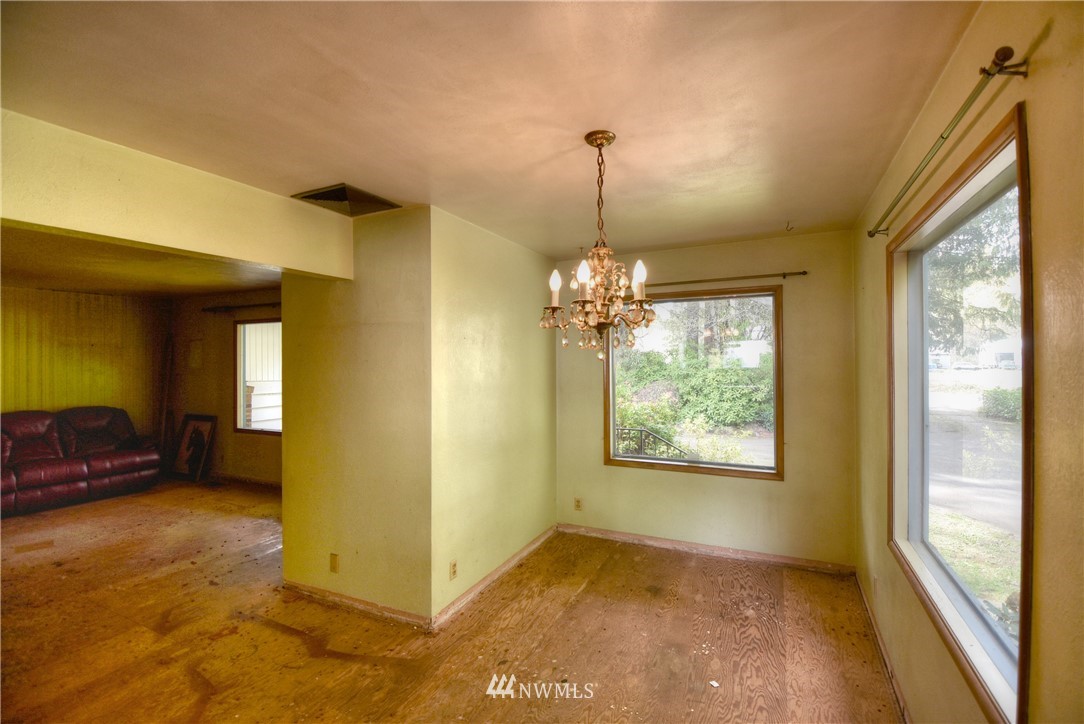 7340 Littlerock Road Southwest Olympia, WA 98512 - Photo 4 of 22 Gallery Image 4