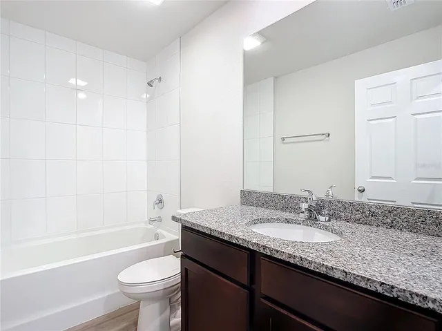 $422,400 | 10109 Tramore Avenue, Englewood, FL 34224