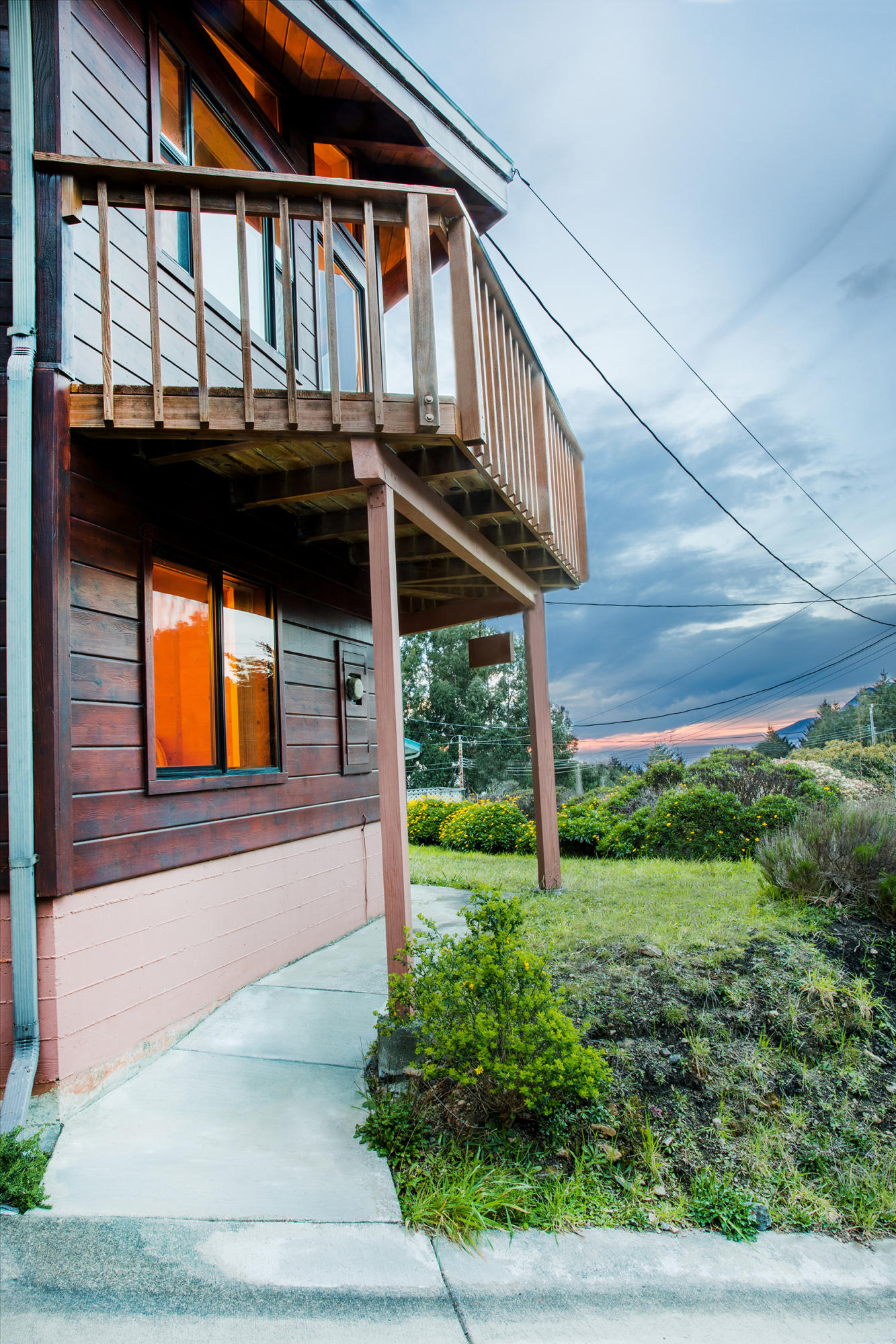 160 Madrone Road Shelter Cove, CA 95589 - Photo 16 of 23 Private entry to Down Stairs to Guest Room