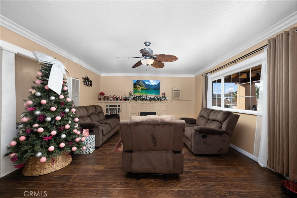 1816 Main Street Riverside, CA 92501 - Photo 5 of 34