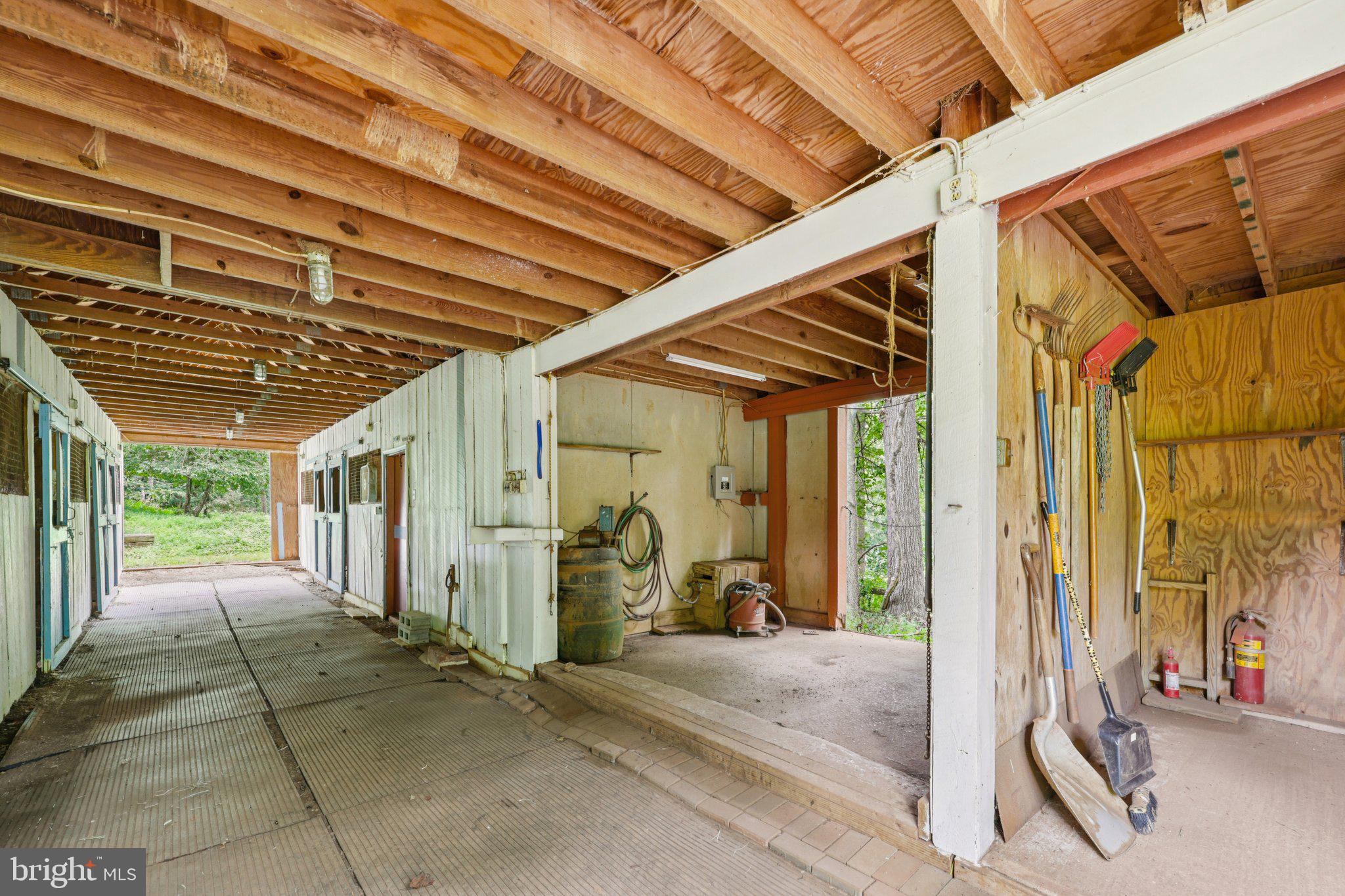 10102 Foxville Road Warrenton, VA 20186 - Photo 35 of 61 Gallery Image 35