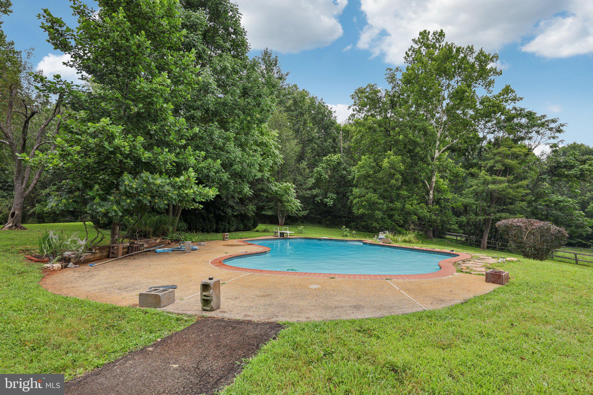 10102 Foxville Road Warrenton, VA 20186 - Photo 5 of 61 Gallery Image 5