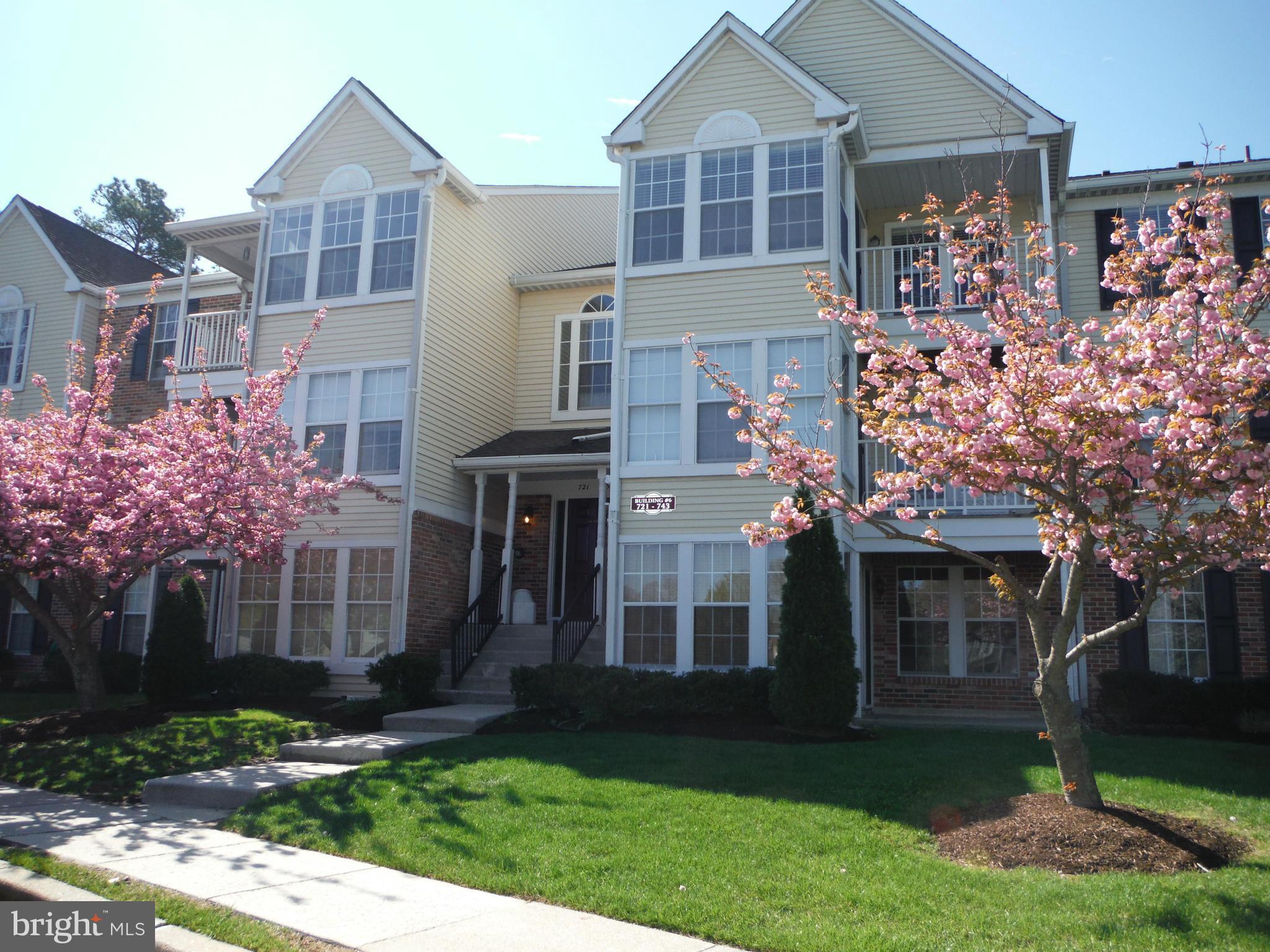 743 Deering Road, Unit 6J Pasadena, MD 21122 - Photo 1 of 26 Manicured Front Entrance