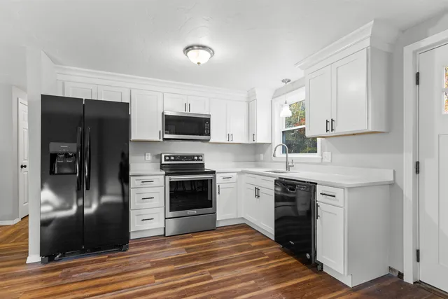 $509,900 | 447 Highway 104, Meredith, NH 03253