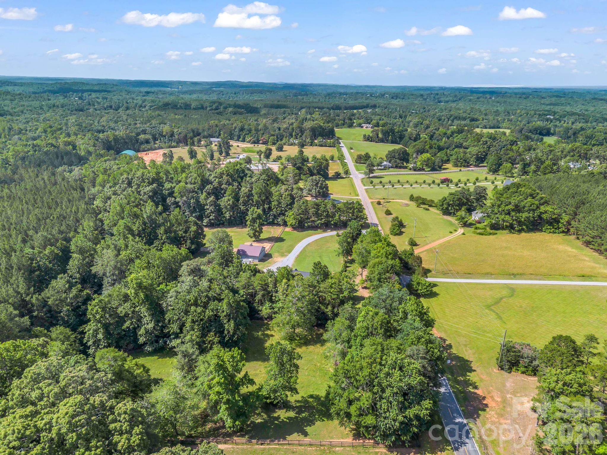 271 Collinsville Road Columbus, NC 28722 - Photo 11 of 47