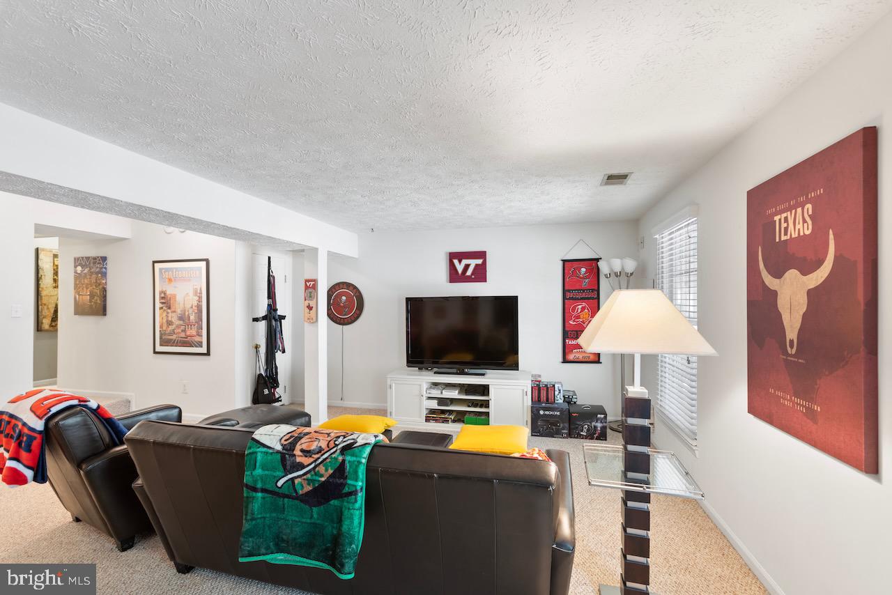 1497 Autumn Ridge Circle Reston, VA 20194 - Photo 20 of 25