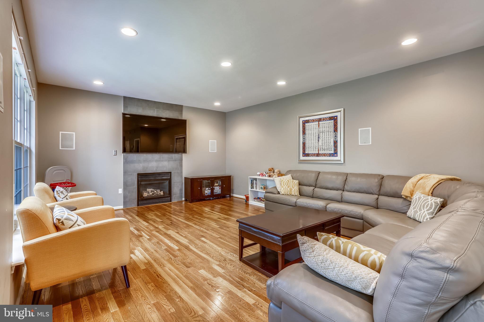 13112 Limetree Road Silver Spring, MD 20904 - Photo 23 of 76 Family Room