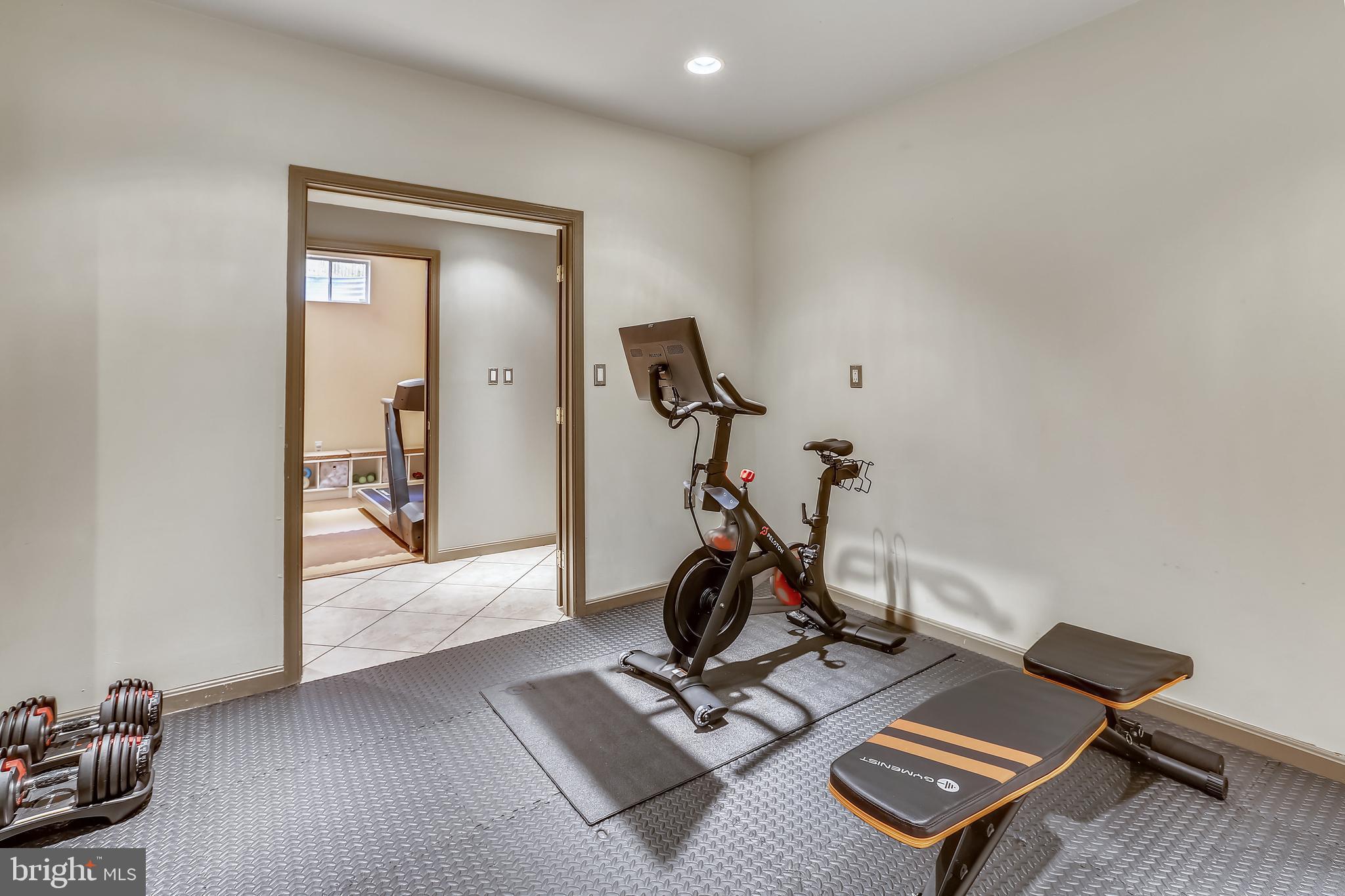 13112 Limetree Road Silver Spring, MD 20904 - Photo 65 of 76 Gy,m