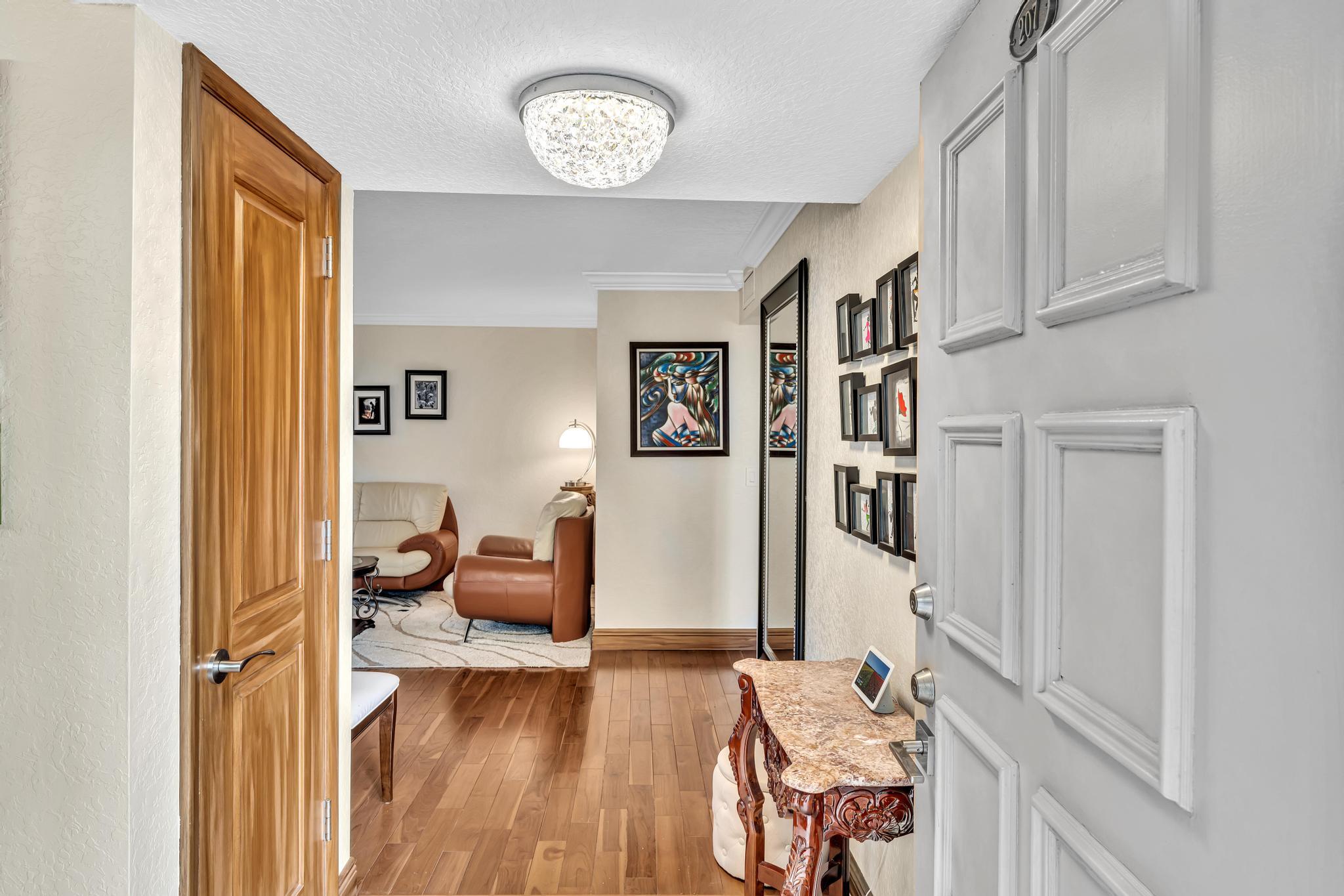 5650 Camino Del Sol, Unit 207 Boca Raton, FL 33433 - Photo 3 of 47 DSC00391