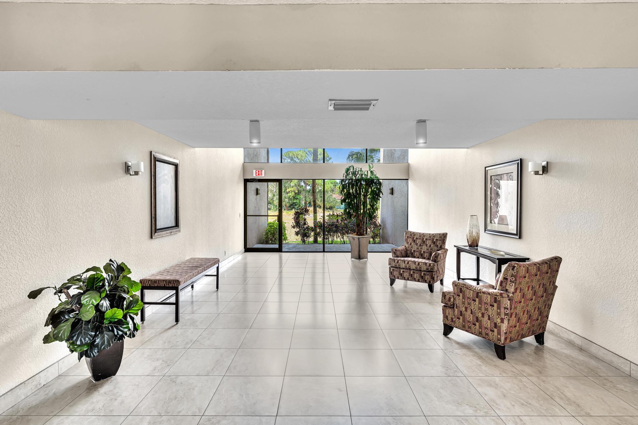 5650 Camino Del Sol, Unit 207 Boca Raton, FL 33433 - Photo 39 of 47 DSC00491