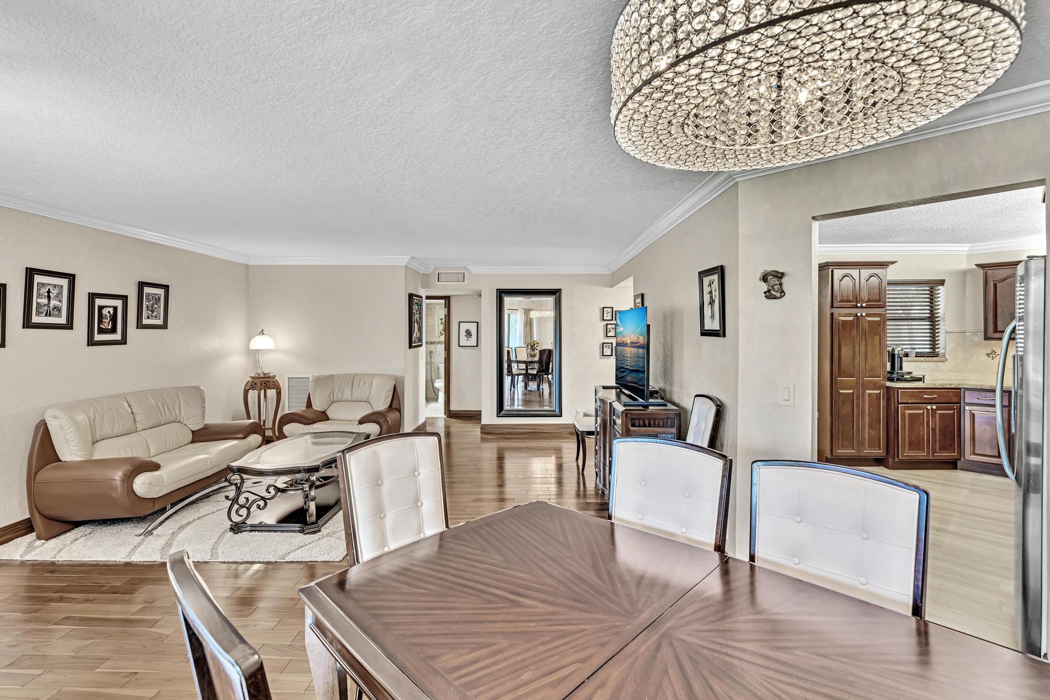 5650 Camino Del Sol, Unit 207 Boca Raton, FL 33433 - Photo 8 of 47 DSC00461
