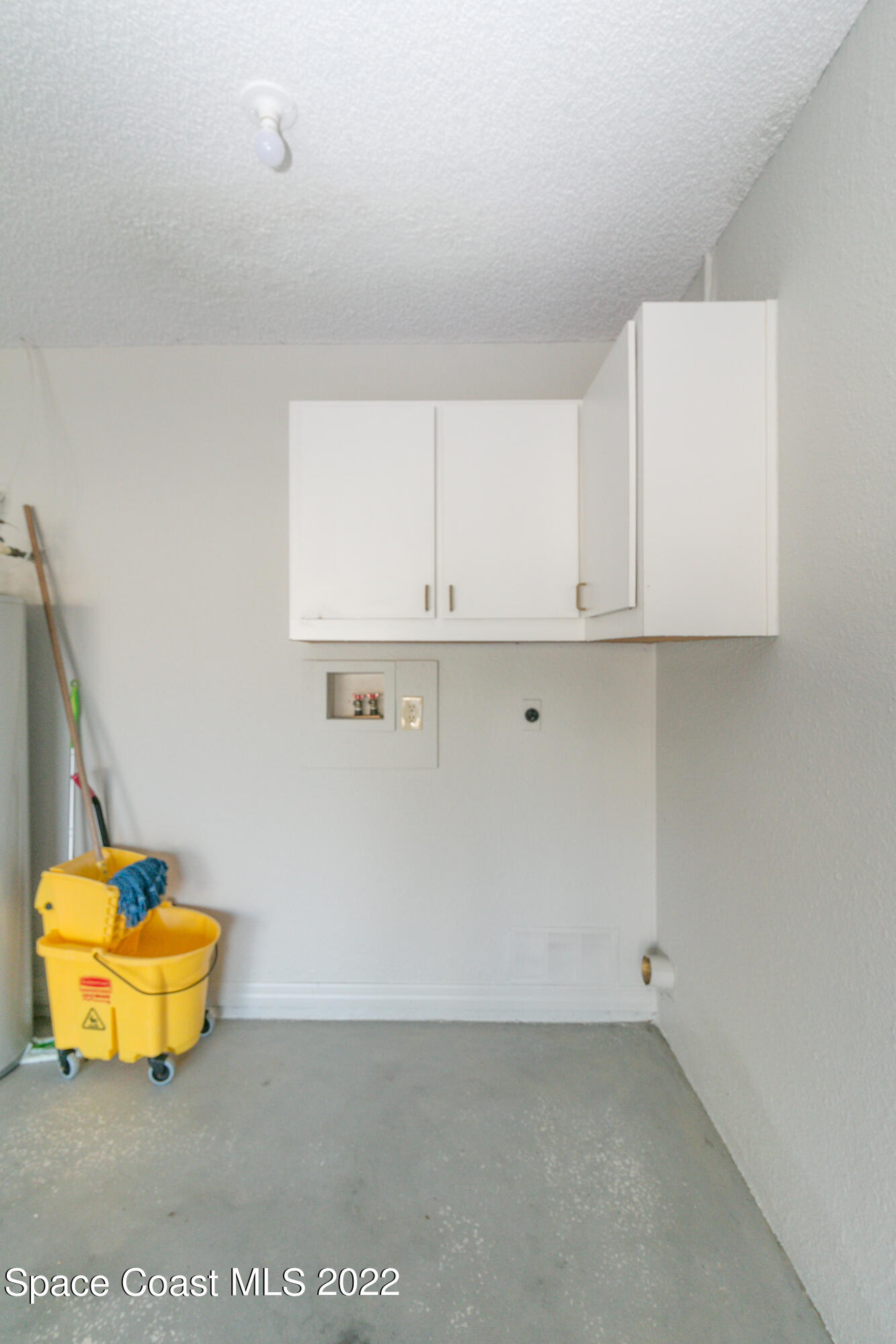 5131 Arlington Road Cocoa, FL 32927 - Photo 38 of 38 Washer-Dryer Hookup